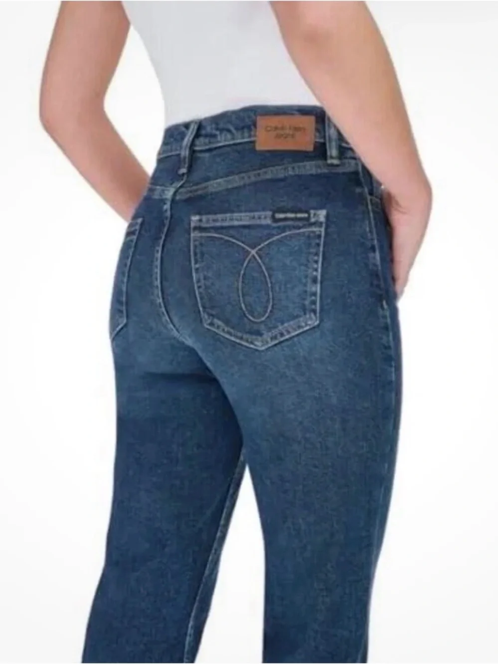 Calvin Klein Jeans Dark Blue Straight Leg Jeans - Picture 3 of 6